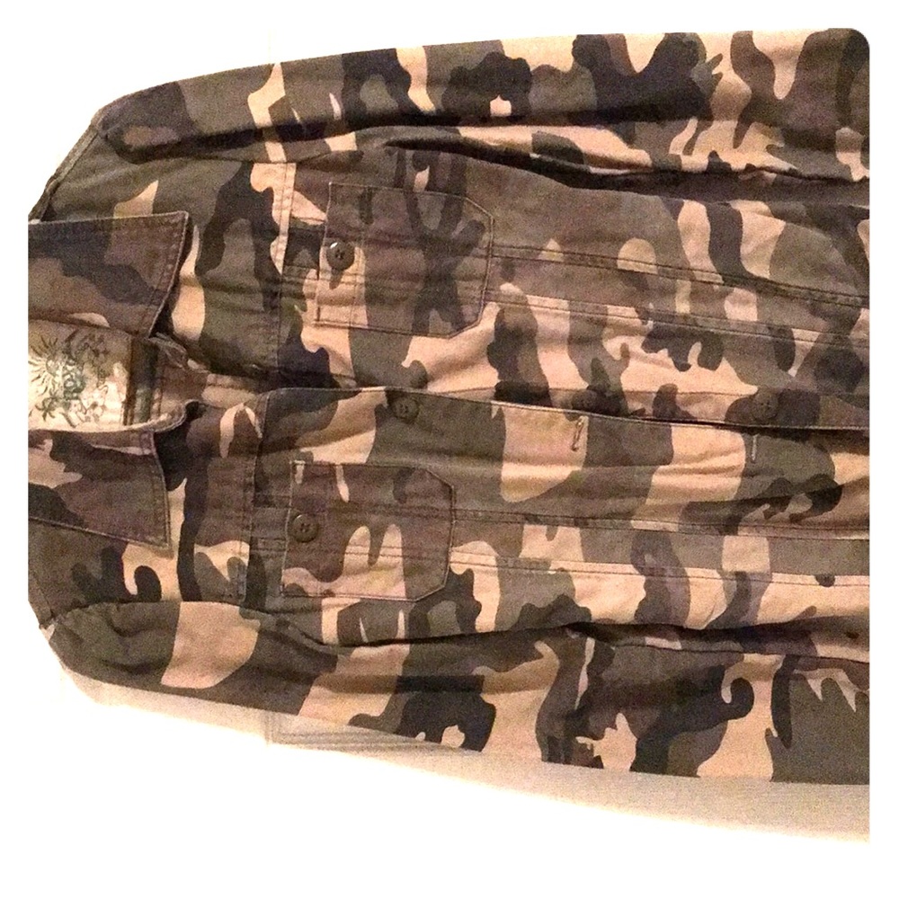 Cute fall camo coat